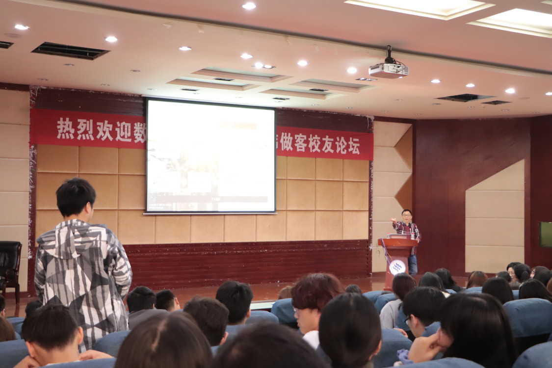 qxlarge-dsc-9D354CABFDEF3B1B27A9F304F6CCAD0F.jpg